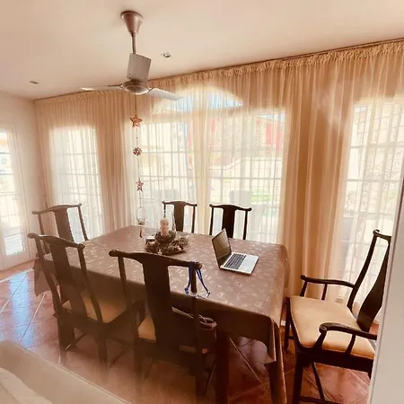 Villa Paris Chayofa